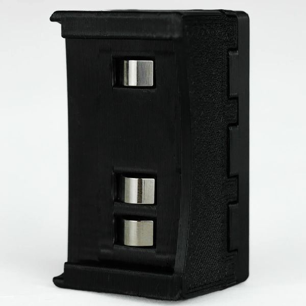 Комплект адаптерів для зарядки рацій Motorola серії DP (2 шт. у комплекті) adapter_motorola_2_pcs фото