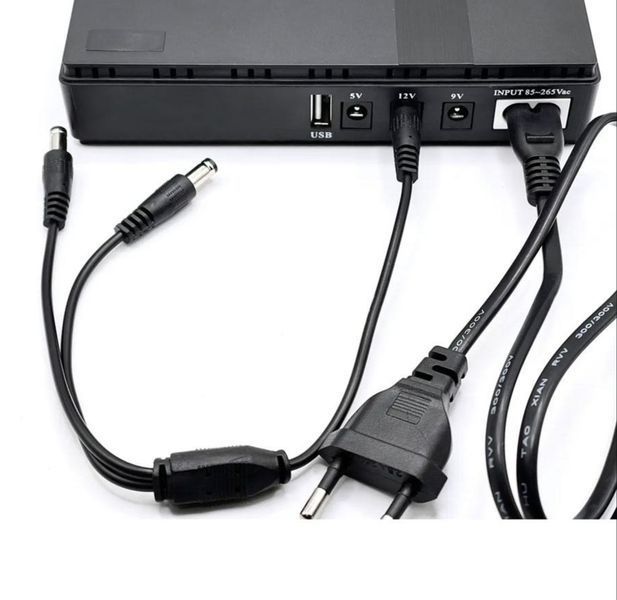 Джерело безперебійного живлення для роутера UPS Mini 18W 10400 mAh Чорний ups_mini_10400_mah фото