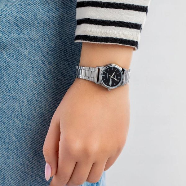 Жіночий годинник Casio LTP-V006D-1B2UDF ABR-1141-0515 фото